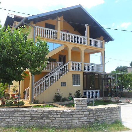 Apartments Stana Sukošan Exterior foto